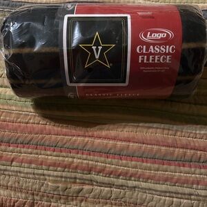 Logo Athletic Black and Gold Classic Fleece Blanket